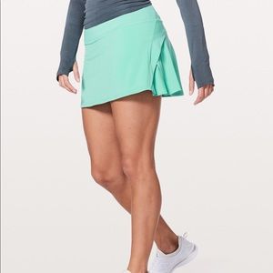 NWT lululemon play off the pleats skirt 8